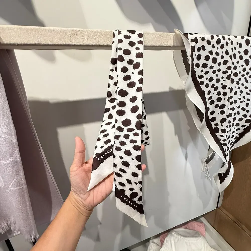 NEW‼️Coach Wild Spots Print Silk Skinny Scarf CFG36